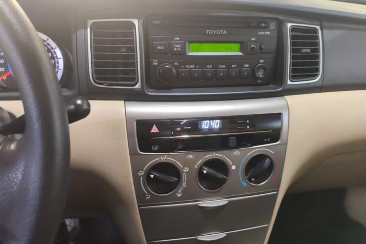 Used Toyota Corolla EX 2013 1.6L Automatic Excellence Edition Audio And AC Panel