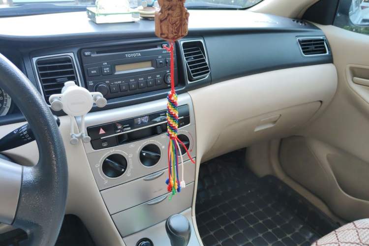 Used Toyota Corolla EX 2013 1.6L Automatic Luxury Edition Audio And AC Panel