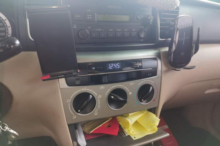 Used Toyota Corolla EX 2013 1.6L Automatic Excellence Edition Audio And AC Panel