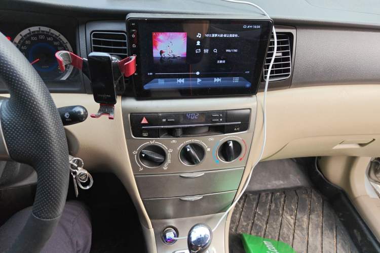 Used Toyota Corolla EX 2013 1.6L Automatic Excellence Edition Audio And AC Panel