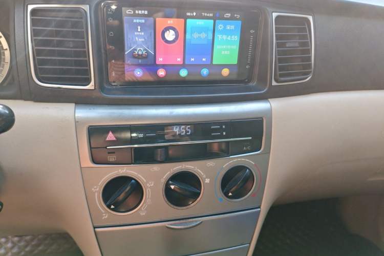 Used Toyota Corolla EX 2013 1.6L Automatic Luxury Edition Audio And AC Panel
