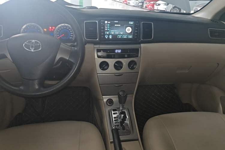Used Toyota Corolla EX 2013 1.6L Automatic Luxury Edition Audio And AC Panel