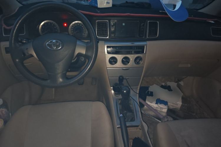 Used Toyota Corolla EX 2013 1.6L Manual Excellence Edition Center Console
