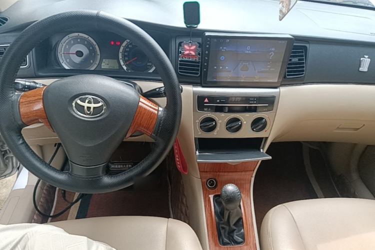 Used Toyota Corolla EX 2013 1.6L Manual Excellence Edition Center Console