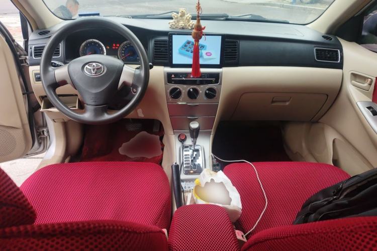 Used Toyota Corolla EX 2013 1.6L Automatic Excellence Edition Center Console