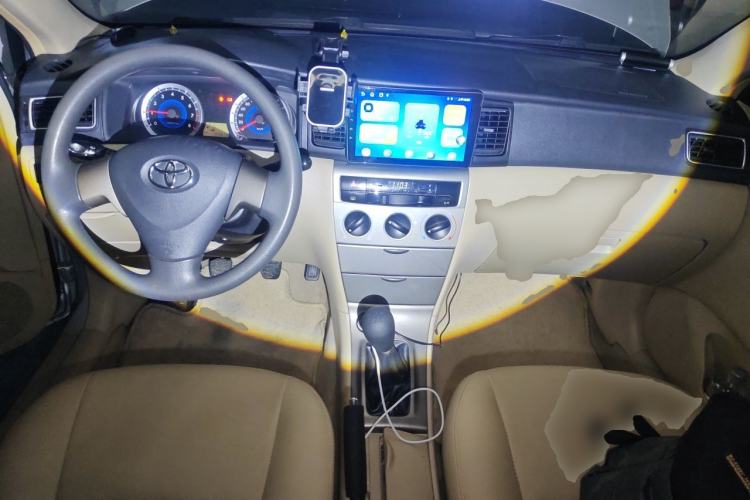 Used Toyota Corolla EX 2013 1.6L Manual Luxury Edition Center Console