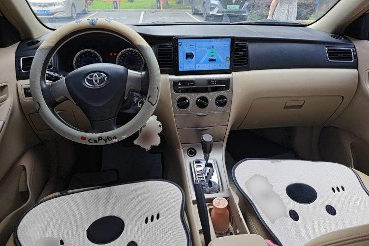Used Toyota Corolla EX 2013 1.6L Automatic Excellence Edition Center Console