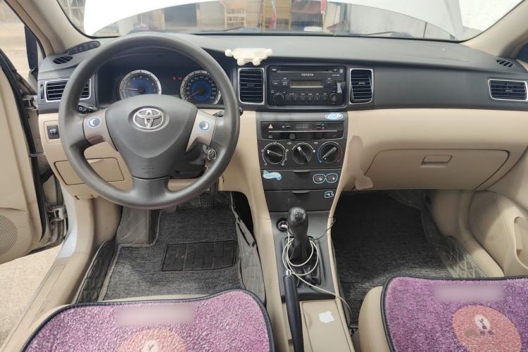 Used Toyota Corolla EX 2013 1.6L Manual Value Edition Center Console