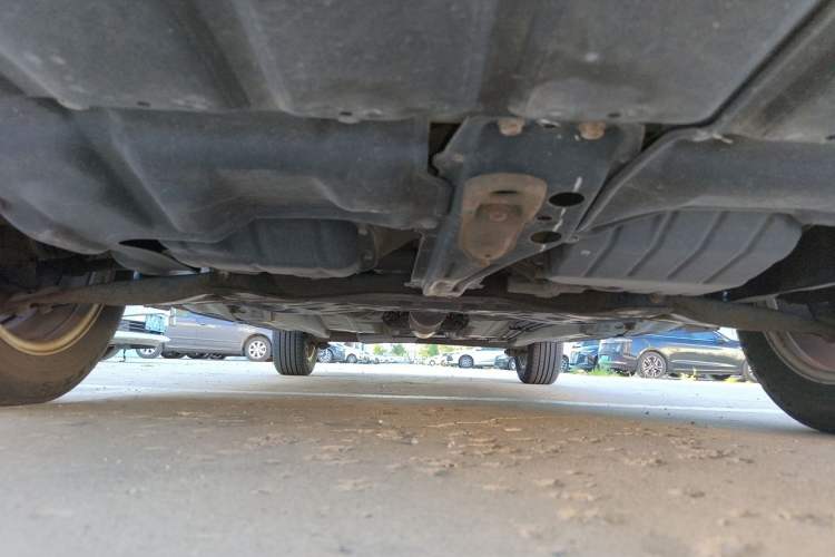 Used Toyota Corolla EX 2013 1.6L Automatic Luxury Edition Chassis Front