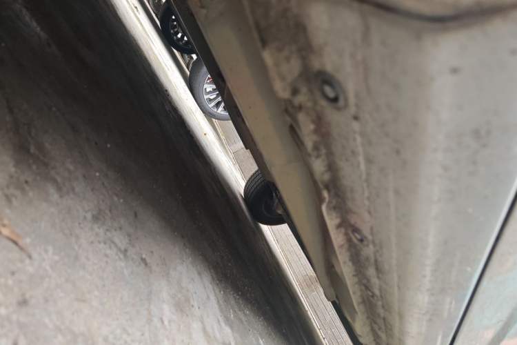 Used Toyota Corolla EX 2013 1.6L Manual Excellence Edition Chassis Front Left