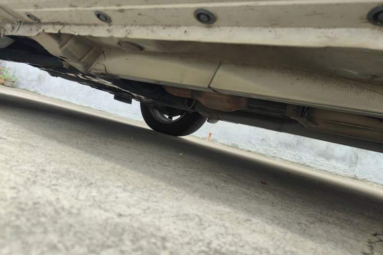 Used Toyota Corolla EX 2013 1.6L Manual Value Edition Chassis Front Left