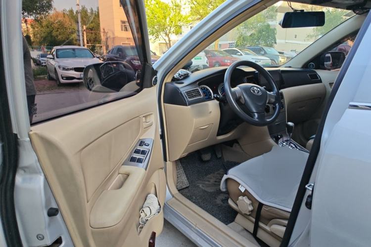 Used Toyota Corolla EX 2013 1.6L Automatic Excellence Edition Driver Seat