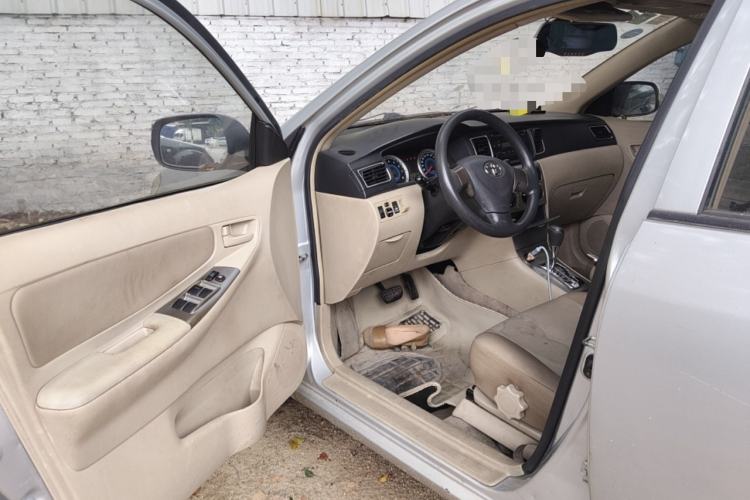 Used Toyota Corolla EX 2013 1.6L Automatic Excellence Edition Driver Seat