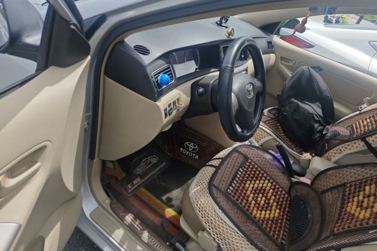Used Toyota Corolla EX 2013 1.6L Automatic Excellence Edition Driver Seat