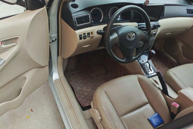 Used Toyota Corolla EX 2013 1.6L Automatic Luxury Edition Driver Seat