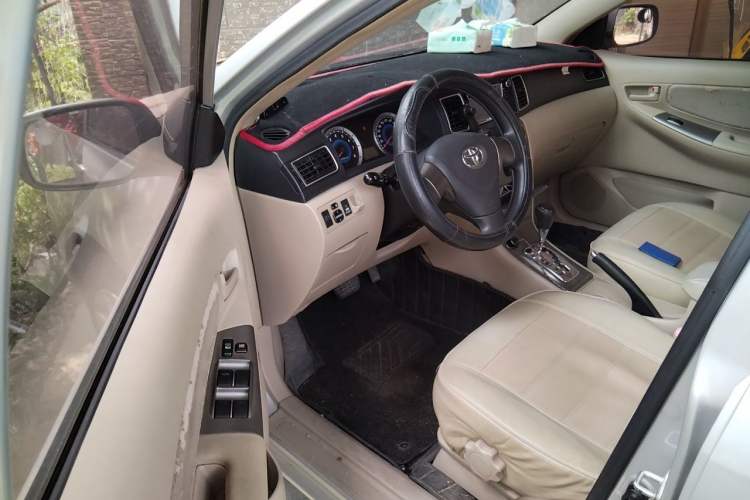 Used Toyota Corolla EX 2013 1.6L Automatic Excellence Edition Driver Seat