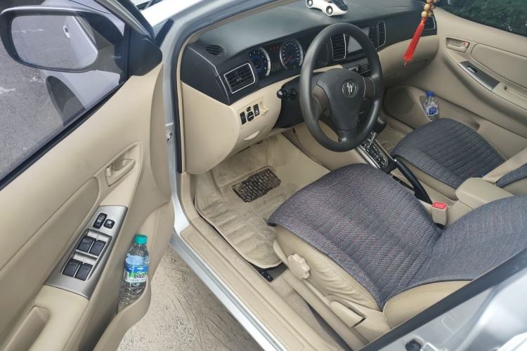 Used Toyota Corolla EX 2013 1.6L Automatic Luxury Edition Driver Seat