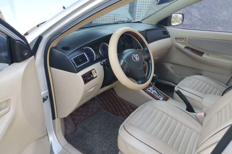 Used Toyota Corolla EX 2013 1.6L Automatic Luxury Edition Driver Seat
