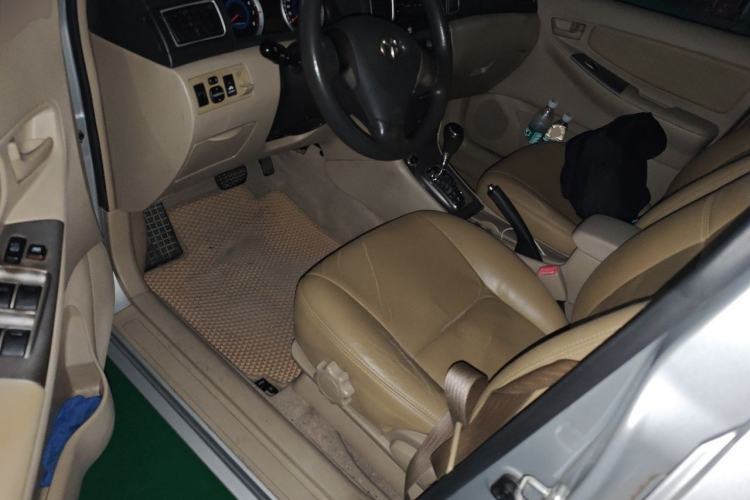 Used Toyota Corolla EX 2013 1.6L Automatic Excellence Edition Driver Seat