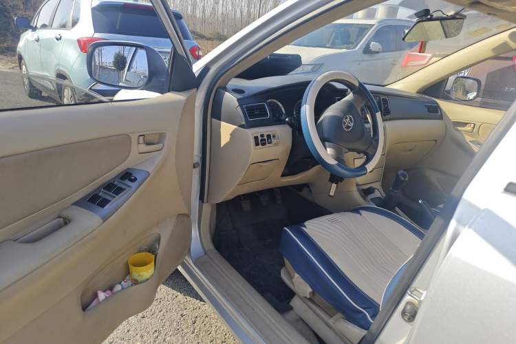 Used Toyota Corolla EX 2013 1.6L Manual Excellence Edition Driver Seat