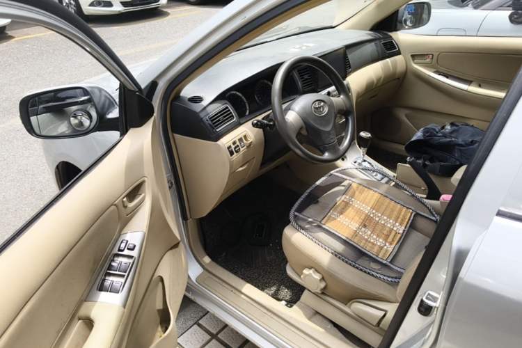 Used Toyota Corolla EX 2013 1.6L Automatic Excellence Edition Driver Seat