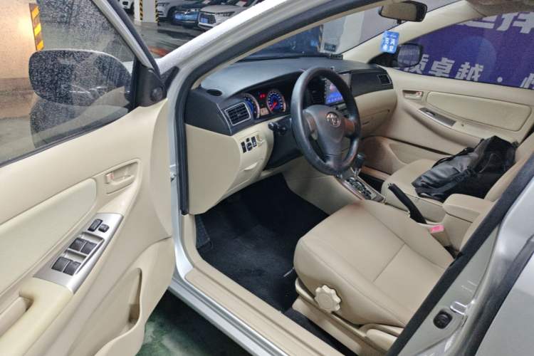 Used Toyota Corolla EX 2013 1.6L Automatic Luxury Edition Driver Seat