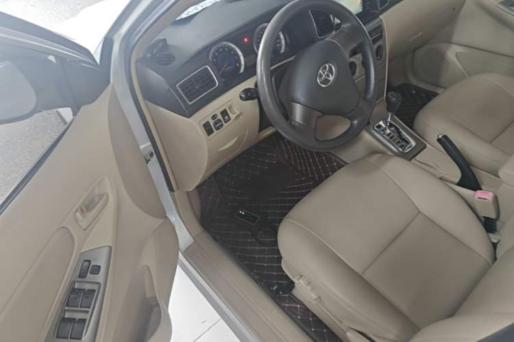 Used Toyota Corolla EX 2013 1.6L Automatic Luxury Edition Driver Seat