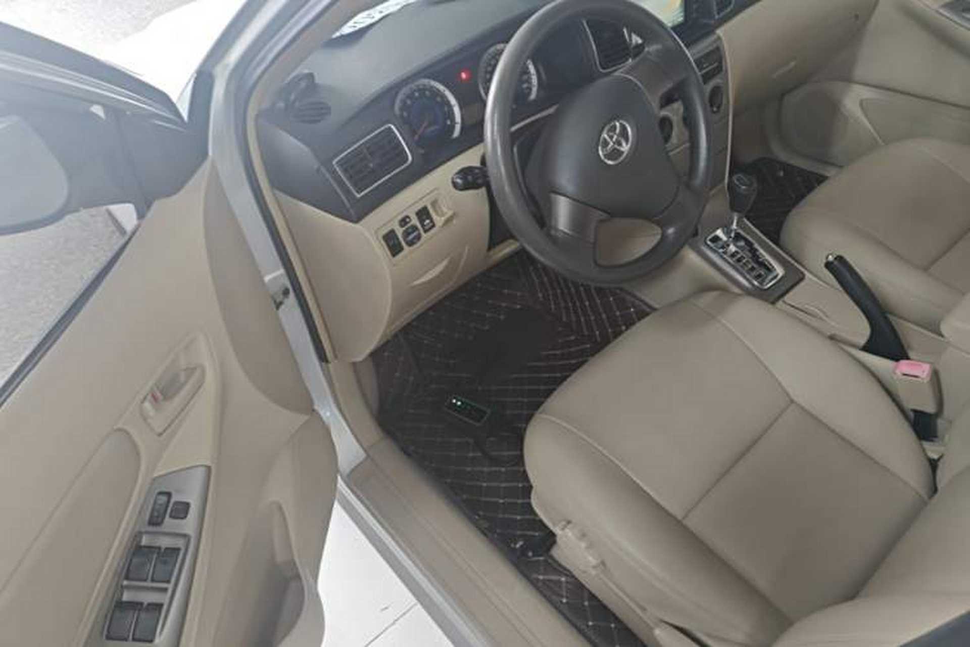 Used Toyota Corolla EX 2013 1.6L Automatic Luxury Edition Driver Seat