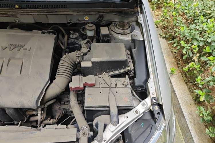 Used Toyota Corolla EX 2013 1.6L Manual Luxury Edition Engine Bay Left