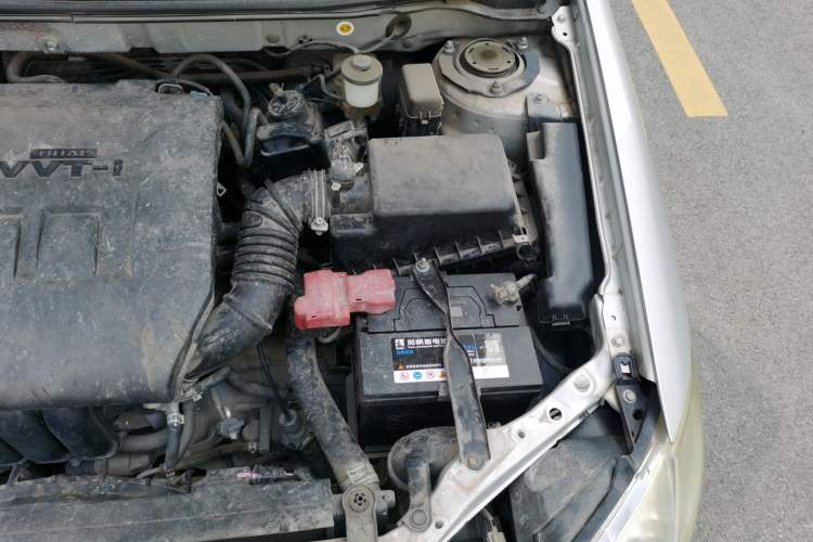 Used Toyota Corolla EX 2013 1.6L Automatic Excellence Edition Engine Bay Left