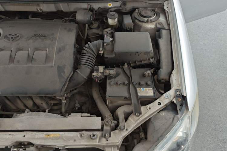 Used Toyota Corolla EX 2013 1.6L Automatic Luxury Edition Engine Bay Left