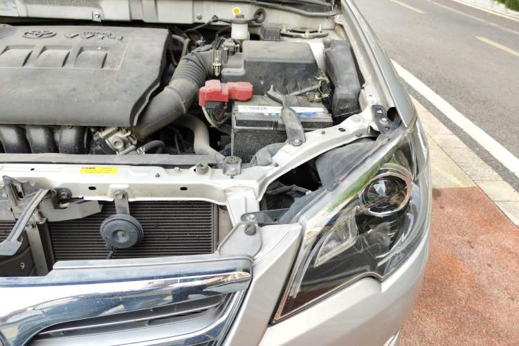 Used Toyota Corolla EX 2013 1.6L Automatic Luxury Edition Engine Bay Left