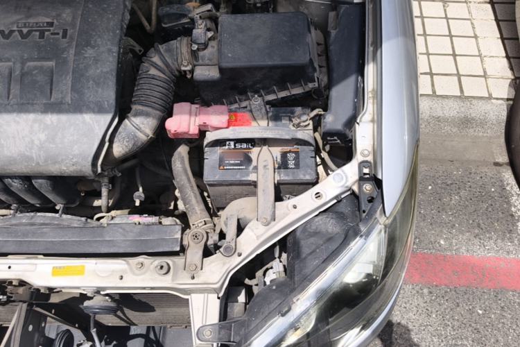 Used Toyota Corolla EX 2013 1.6L Automatic Excellence Edition Engine Bay Left