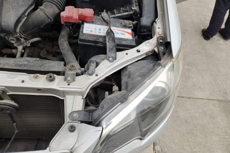 Used Toyota Corolla EX 2013 1.6L Manual Excellence Edition Engine Bay Left