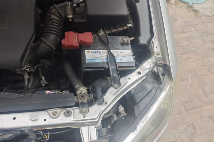 Used Toyota Corolla EX 2013 1.6L Automatic Excellence Edition Engine Bay Left