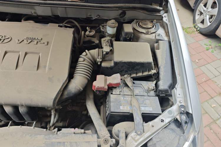 Used Toyota Corolla EX 2013 1.6L Manual Value Edition Engine Bay Left