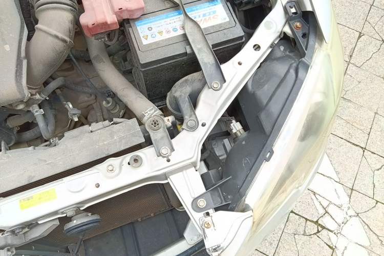 Used Toyota Corolla EX 2013 1.6L Automatic Excellence Edition Engine Bay Left