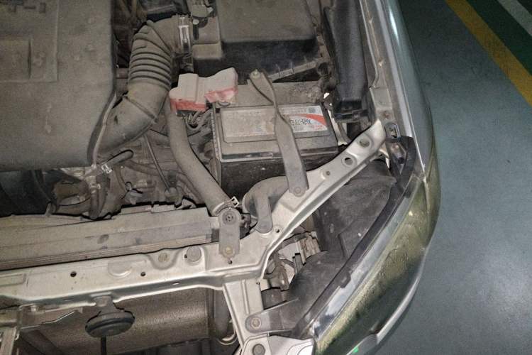 Used Toyota Corolla EX 2013 1.6L Automatic Luxury Edition Engine Bay Left