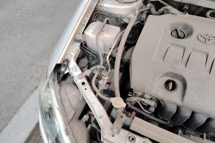 Used Toyota Corolla EX 2013 1.6L Automatic Luxury Edition Engine Bay Right