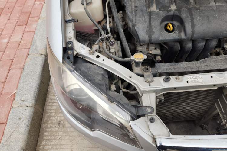 Used Toyota Corolla EX 2013 1.6L Manual Excellence Edition Engine Bay Right