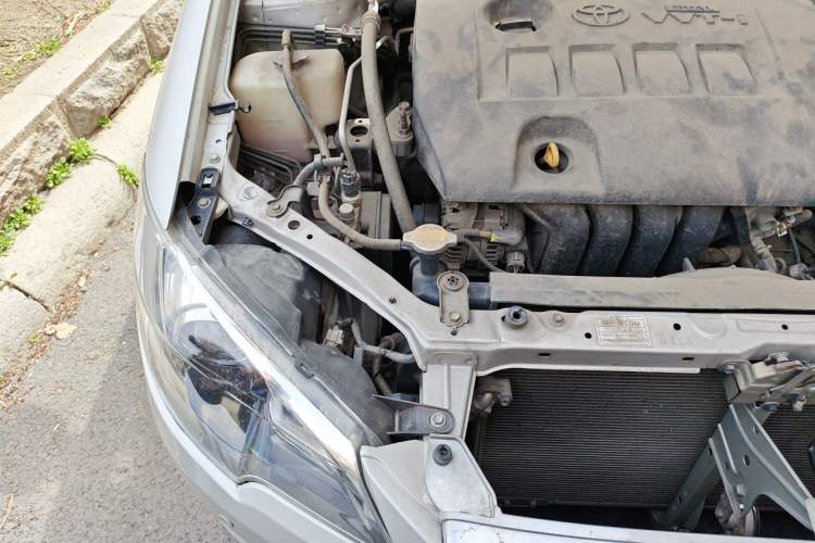 Used Toyota Corolla EX 2013 1.6L Automatic Excellence Edition Engine Bay Right