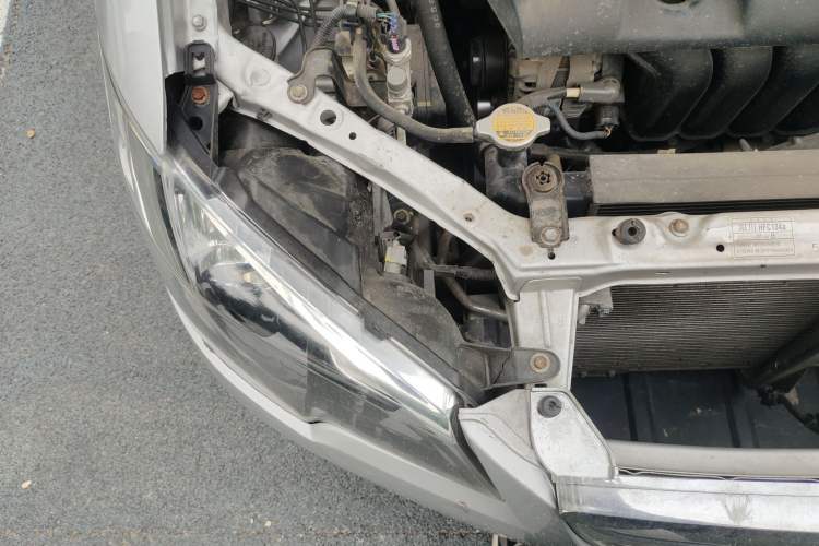 Used Toyota Corolla EX 2013 1.6L Automatic Excellence Edition Engine Bay Right