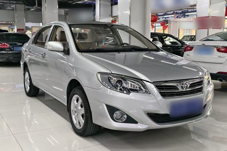 Used Toyota Corolla EX 2013 1.6L Manual Luxury Edition Exterior 2