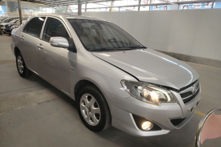 Used Toyota Corolla EX 2013 1.6L Automatic Excellence Edition Exterior 2