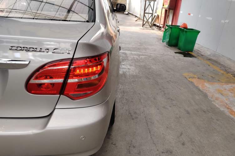 Used Toyota Corolla EX 2013 1.6L Automatic Excellence Edition Exterior 3