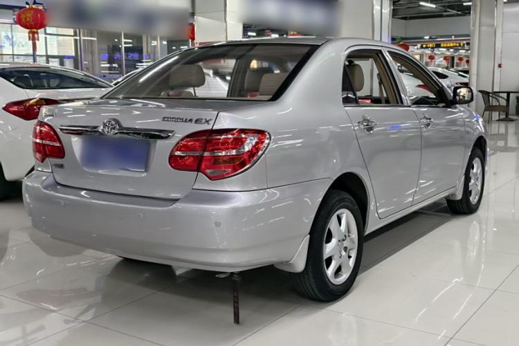 Used Toyota Corolla EX 2013 1.6L Manual Luxury Edition Exterior 5