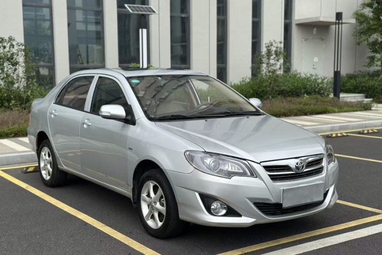Used Toyota Corolla EX 2013 1.6L Automatic Excellence Edition Exterior 8