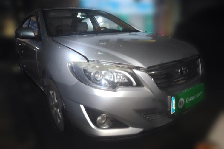 Used Toyota Corolla EX 2013 1.6L Manual Luxury Edition Front Right 45 Deg