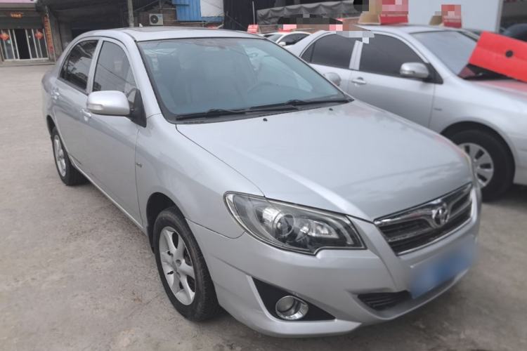 Used Toyota Corolla EX 2013 1.6L Automatic Excellence Edition Front Right 45 Deg