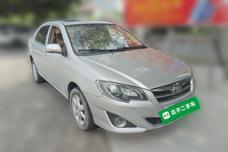 Used Toyota Corolla EX 2013 1.6L Automatic Luxury Edition Front Right 45 Deg